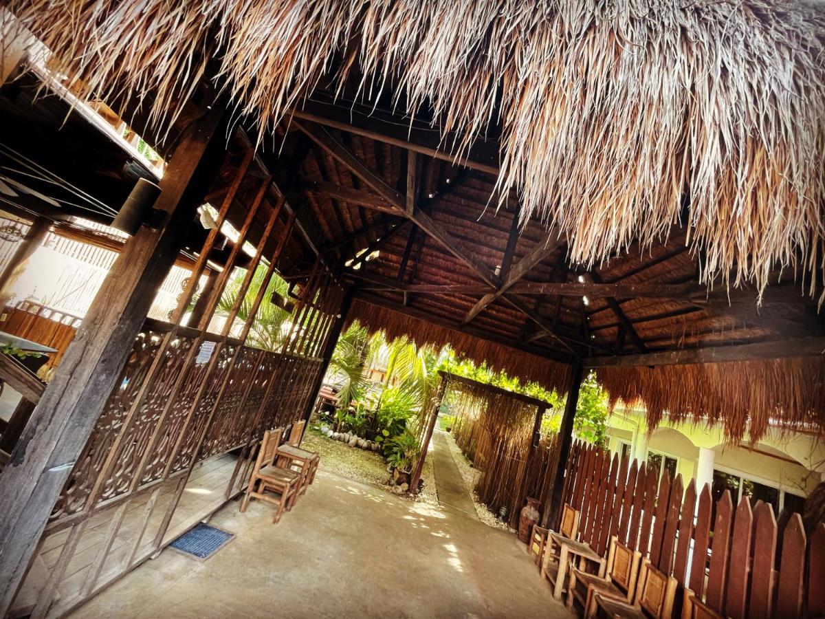 Palms Cove Resort Panglao Exterior foto
